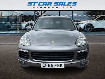 Used Porsche Cayenne 2015 for sale - 79644124: Photo