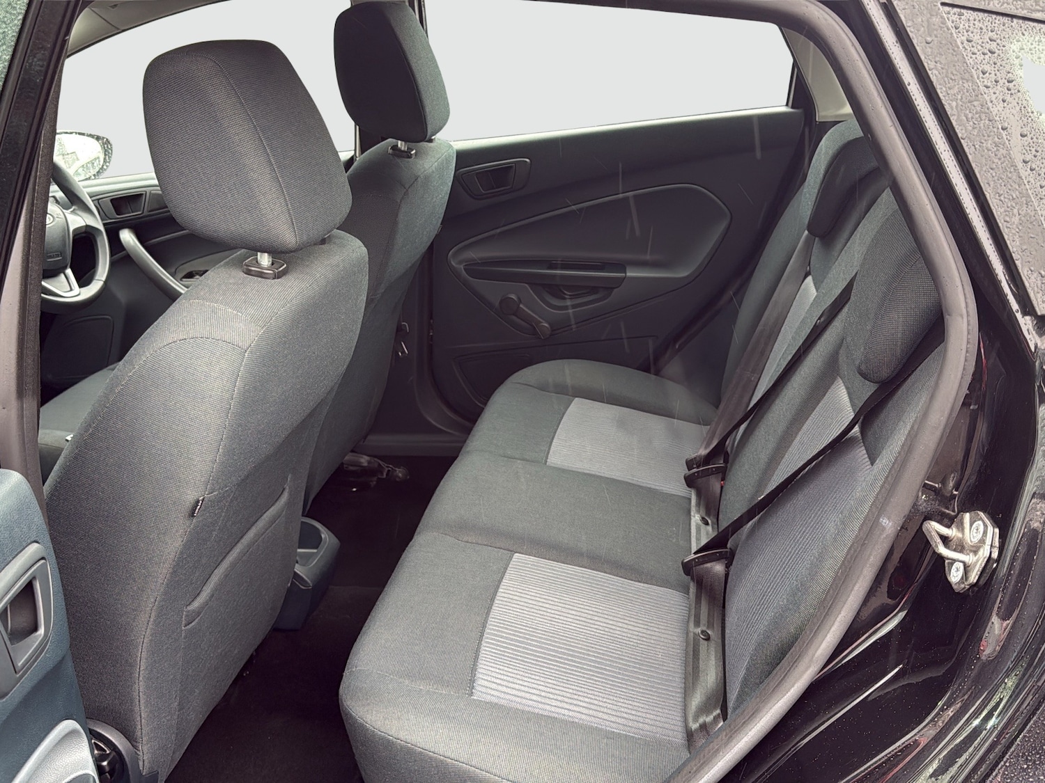 Used Ford Fiesta 2010 for sale - 78098396: Photo 10