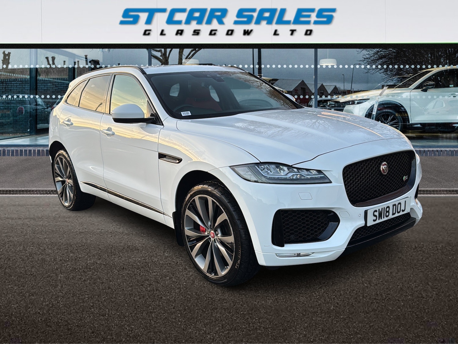 Used Jaguar F-Pace 2018 for sale - 77457926: Photo 2
