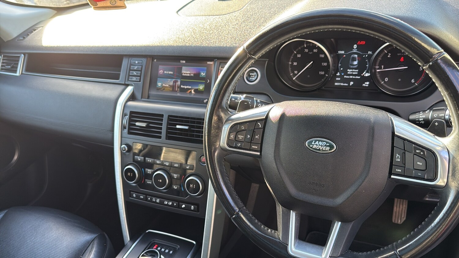 Used Land Rover Discovery Sport 2018 for sale - 77997667: Photo 19