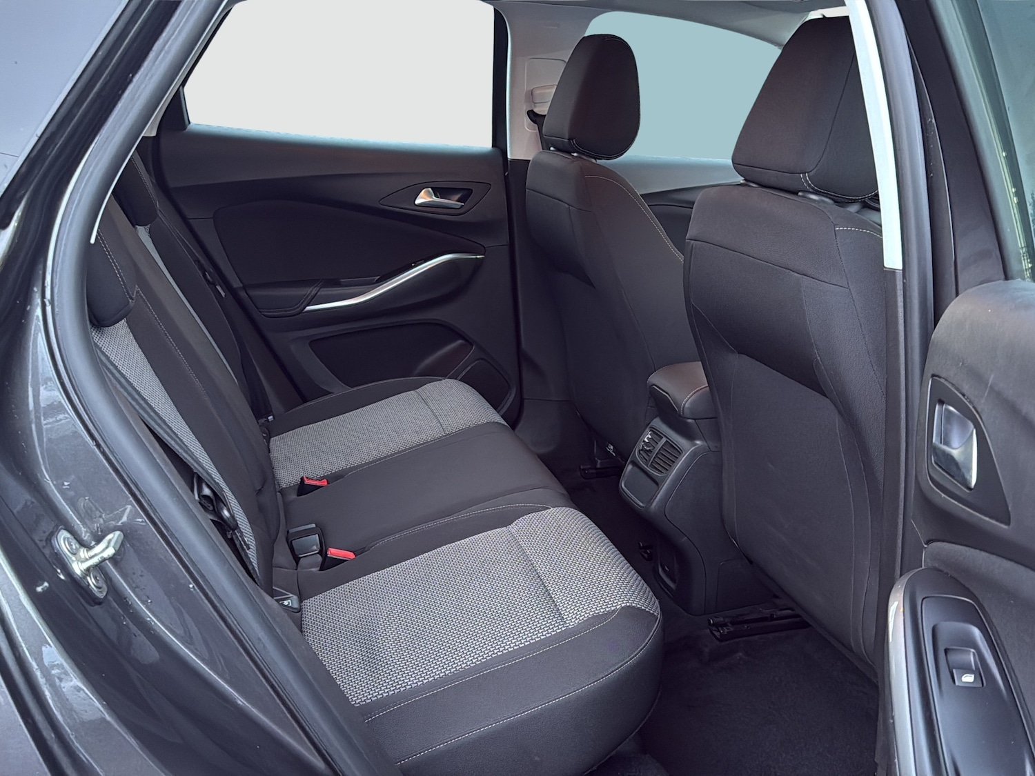 Used Vauxhall Grandland X 2018 for sale - 76750853: Photo 8