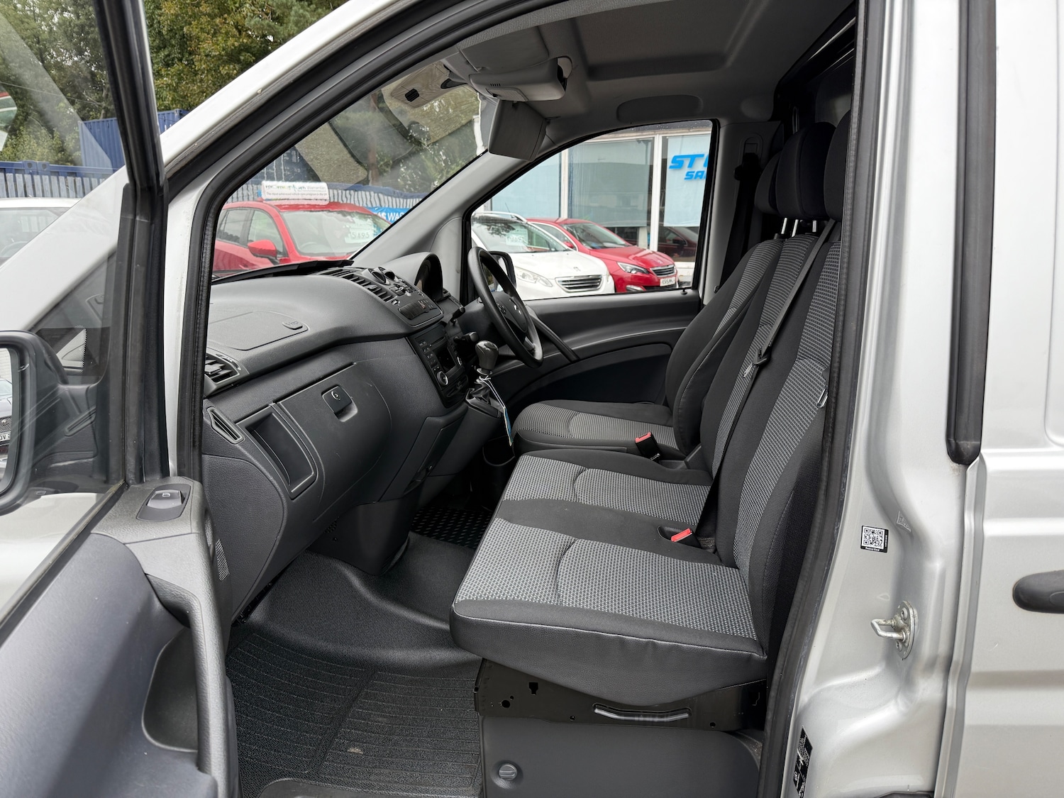 Used Mercedes-Benz Vito 2015 for sale - 76057845: Photo 12