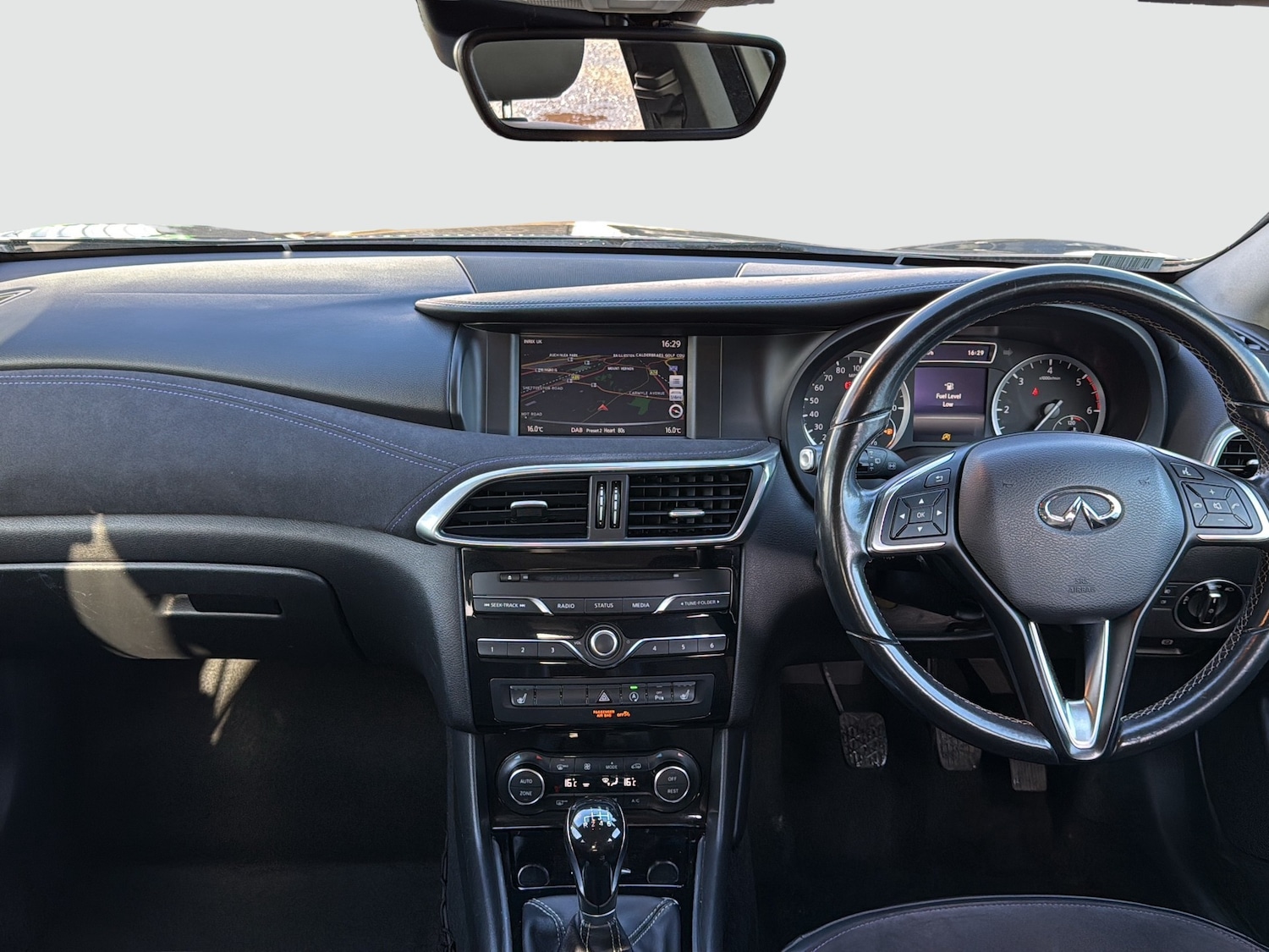 Used Infiniti Q30 2017 for sale - 78056028: Photo 8