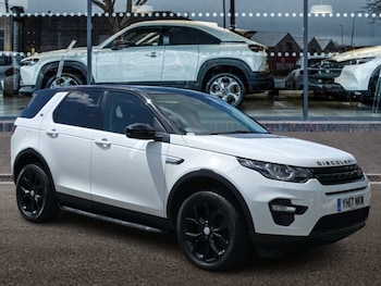 Used Land Rover Discovery Sport 2017 for sale - 78948951: Photo