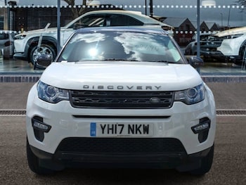 Used Land Rover Discovery Sport 2017 for sale - 78948951: Photo
