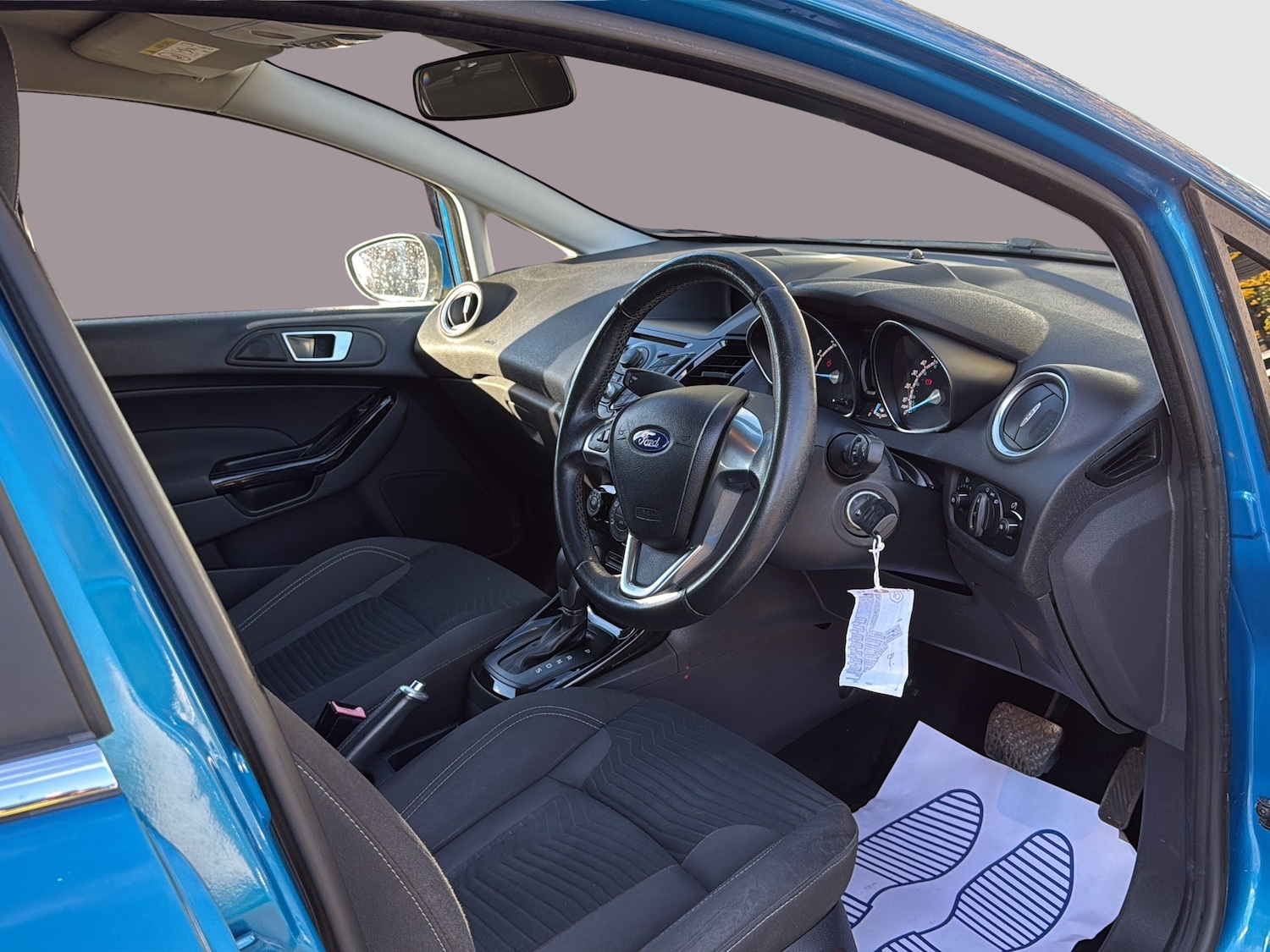 Used Ford Fiesta 2014 for sale - 76376836: Photo 10