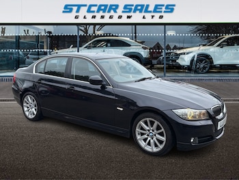 Used BMW 3 Series 2011 for sale - 76281102: Photo