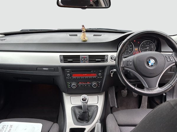 Used BMW 3 Series 2011 for sale - 76281102: Photo 7