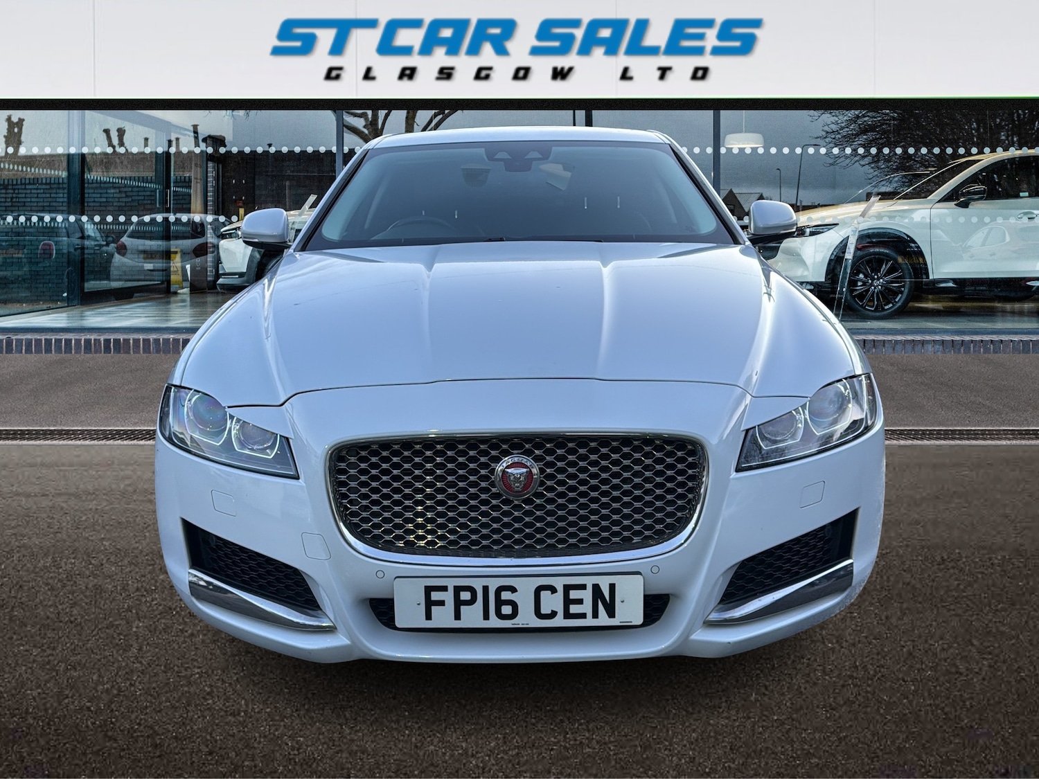Used Jaguar XF 2016 for sale - 77368814: Photo 3