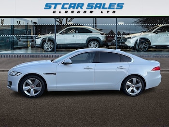 Used Jaguar XF 2016 for sale - 77368814: Photo