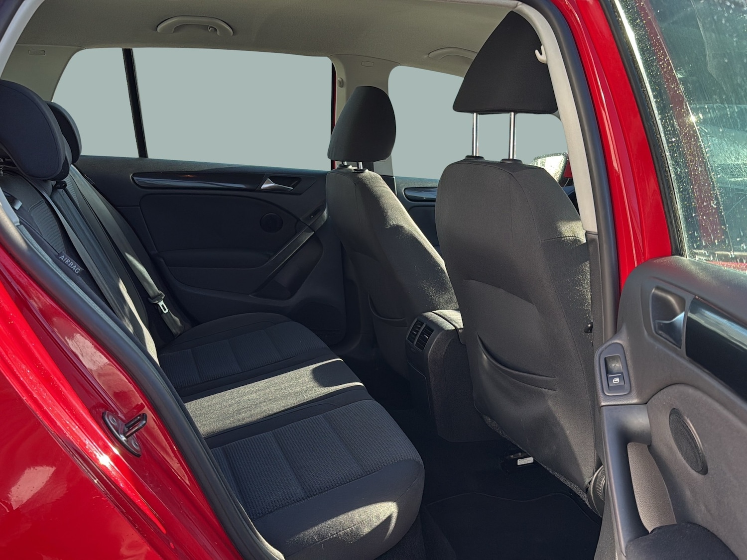 Used Volkswagen Golf 2024 for sale - 77885510: Photo 9