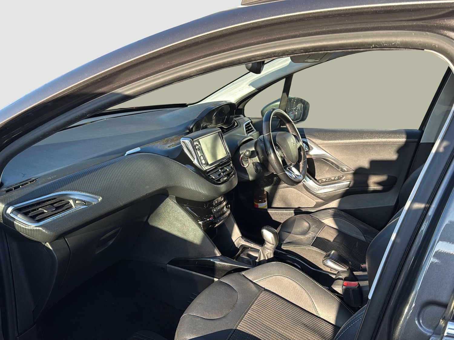 Used Peugeot 2008 for sale - 77271514: Photo 10