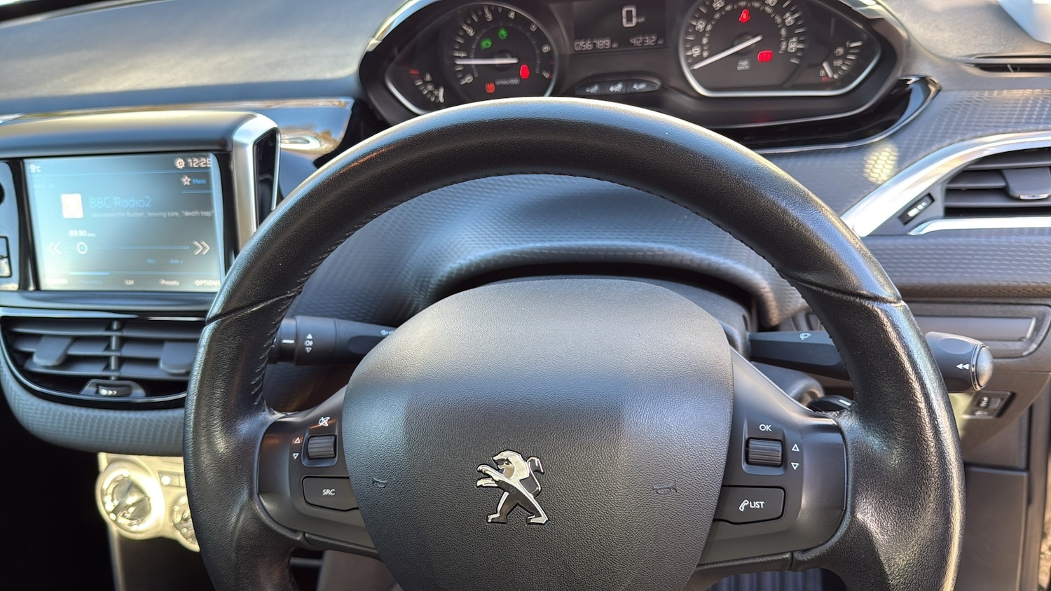 Used Peugeot 208 2018 for sale - 76648106: Photo 11