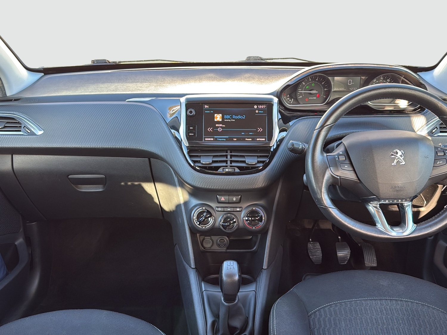 Used Peugeot 208 2018 for sale - 76648106: Photo 7