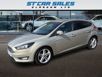 Used Ford Focus 2017 for sale - 77995210: Photo