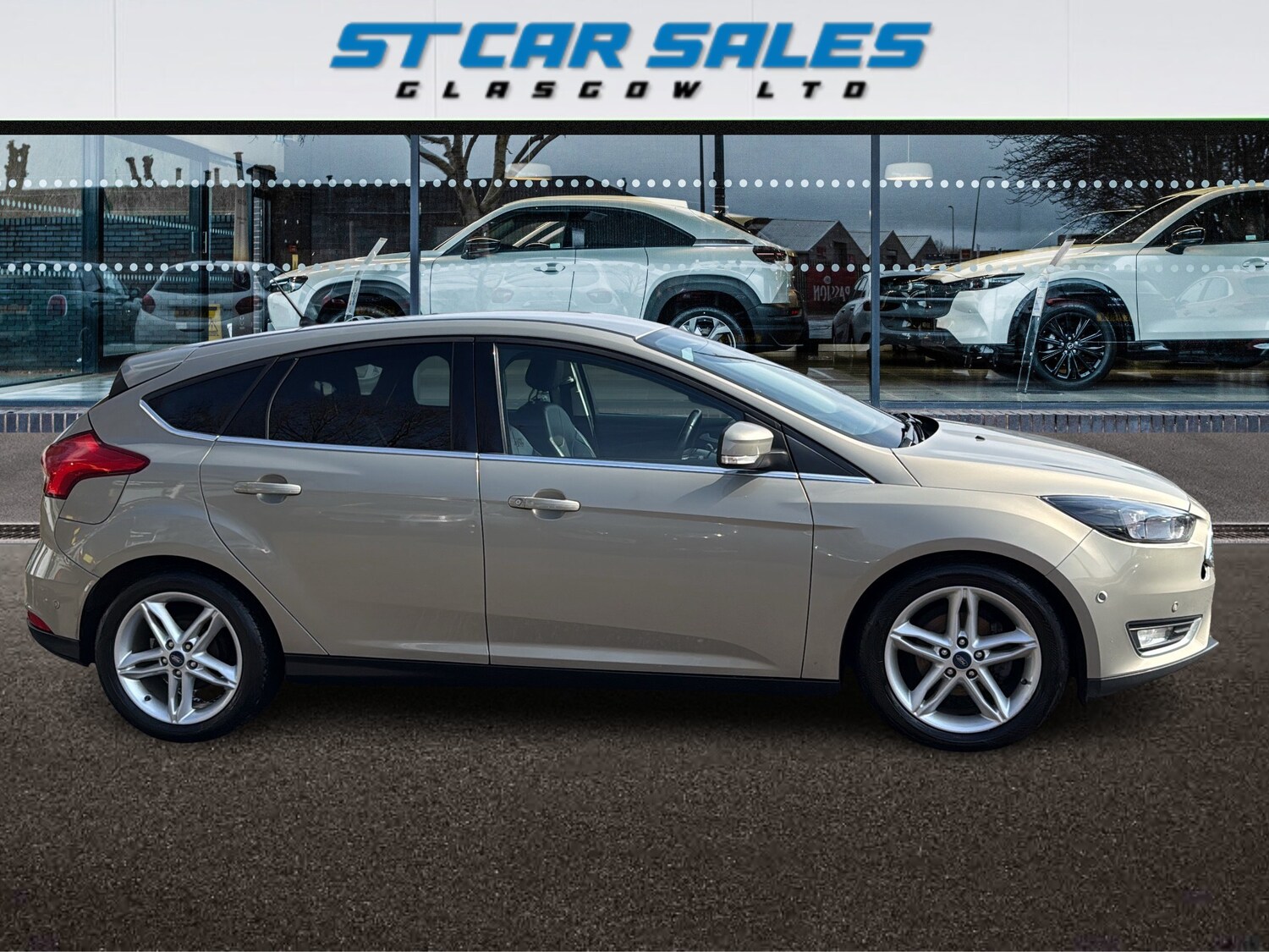 Used Ford Focus 2017 for sale - 77995210: Photo 5