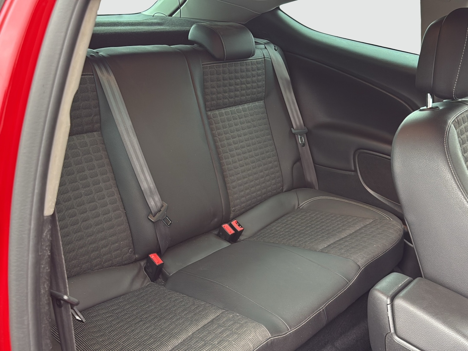 Used Vauxhall Astra GTC 2015 for sale - 76826991: Photo 8