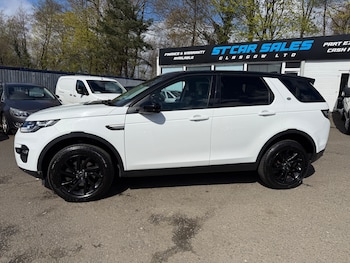 Used Land Rover Discovery Sport 2016 for sale - 78316310: Photo