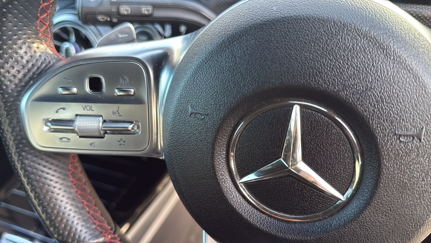 Used Mercedes-Benz A-Class 2018 for sale - 77775298: Photo 17