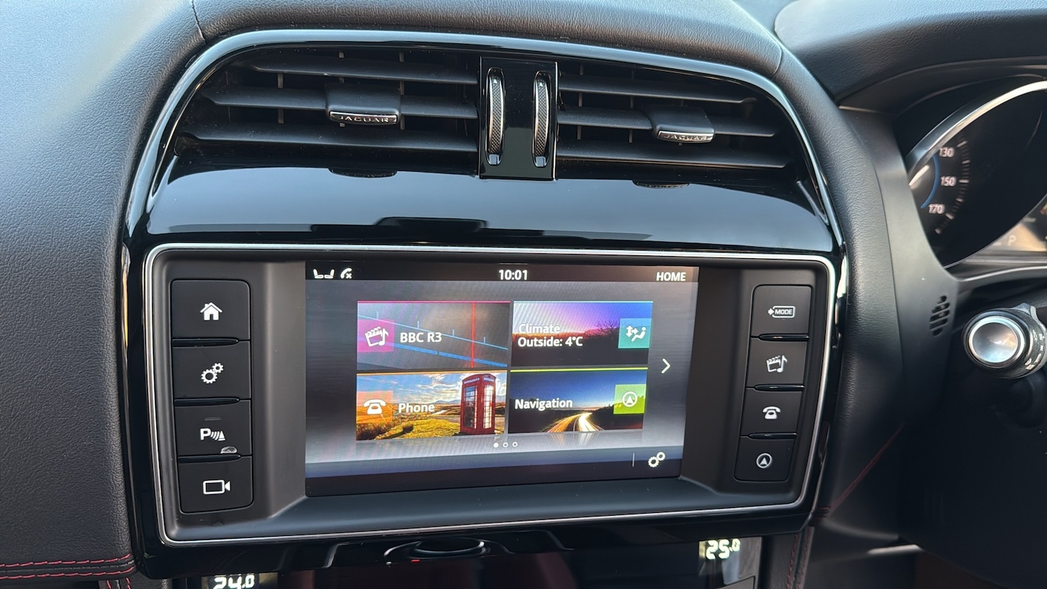 Used Jaguar F-Pace 2018 for sale - 76697875: Photo 18