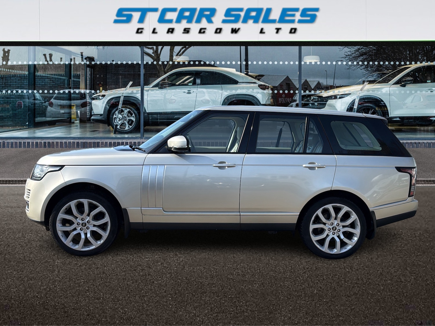 Used Land Rover Range Rover 2013 for sale - 77951733: Photo 4