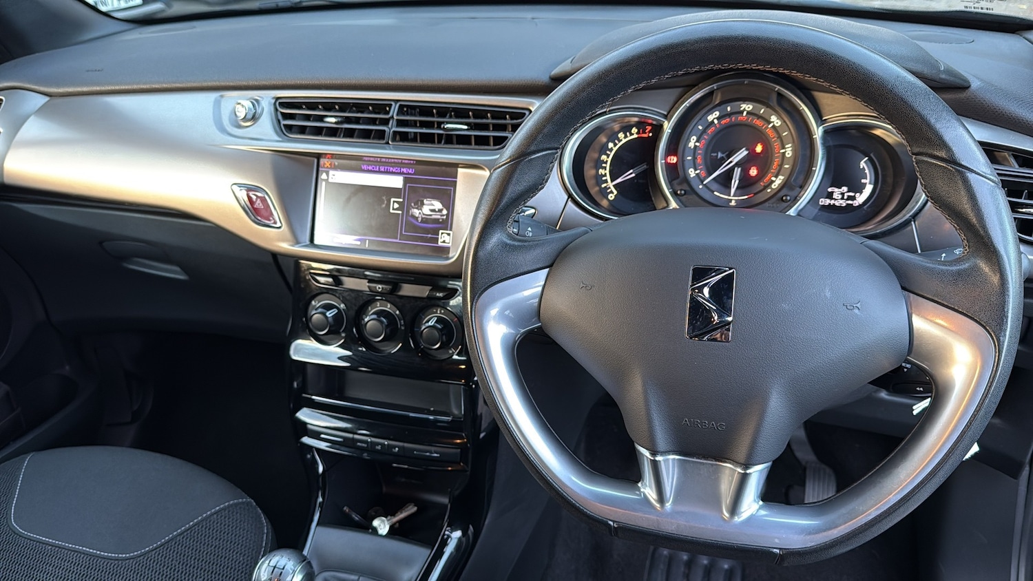 Used DS Automobiles DS 3 2017 for sale - 76346880: Photo 11
