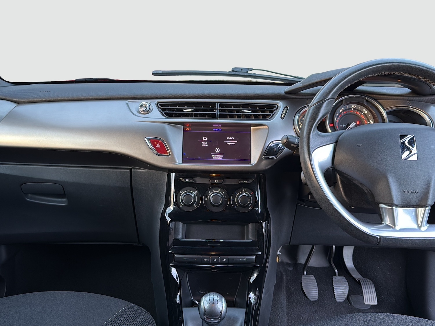 Used DS Automobiles DS 3 2017 for sale - 76346880: Photo 7