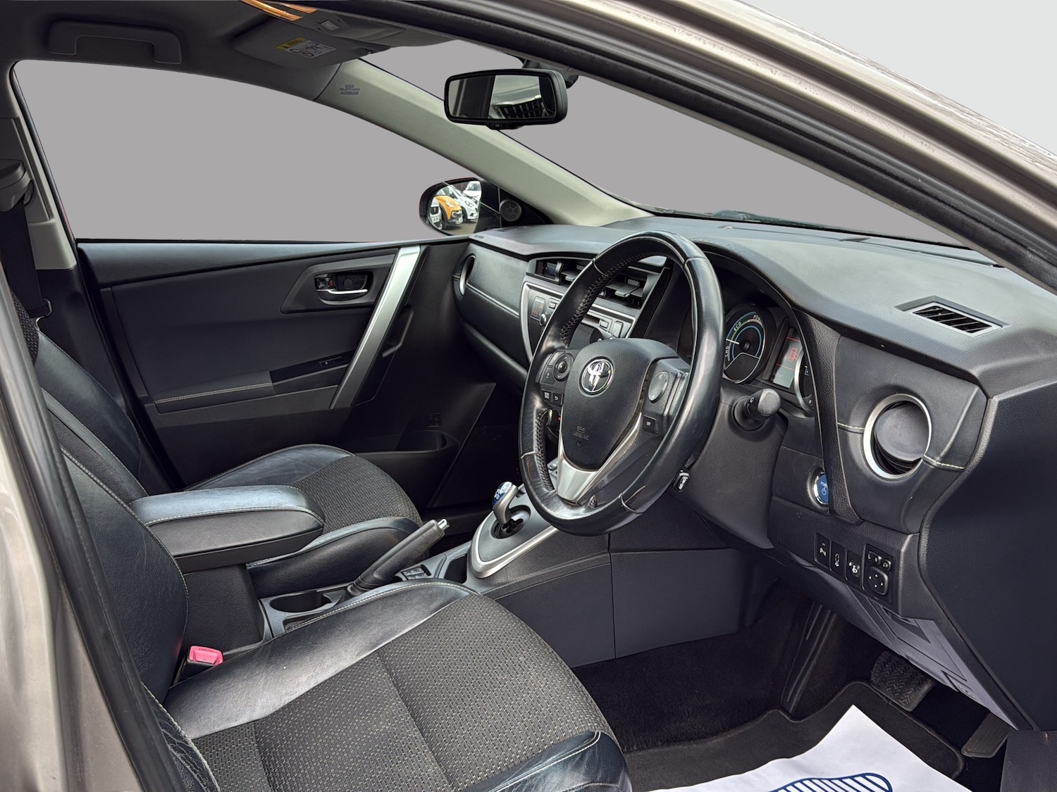 Used Toyota Auris 2014 for sale - 77890561: Photo 12