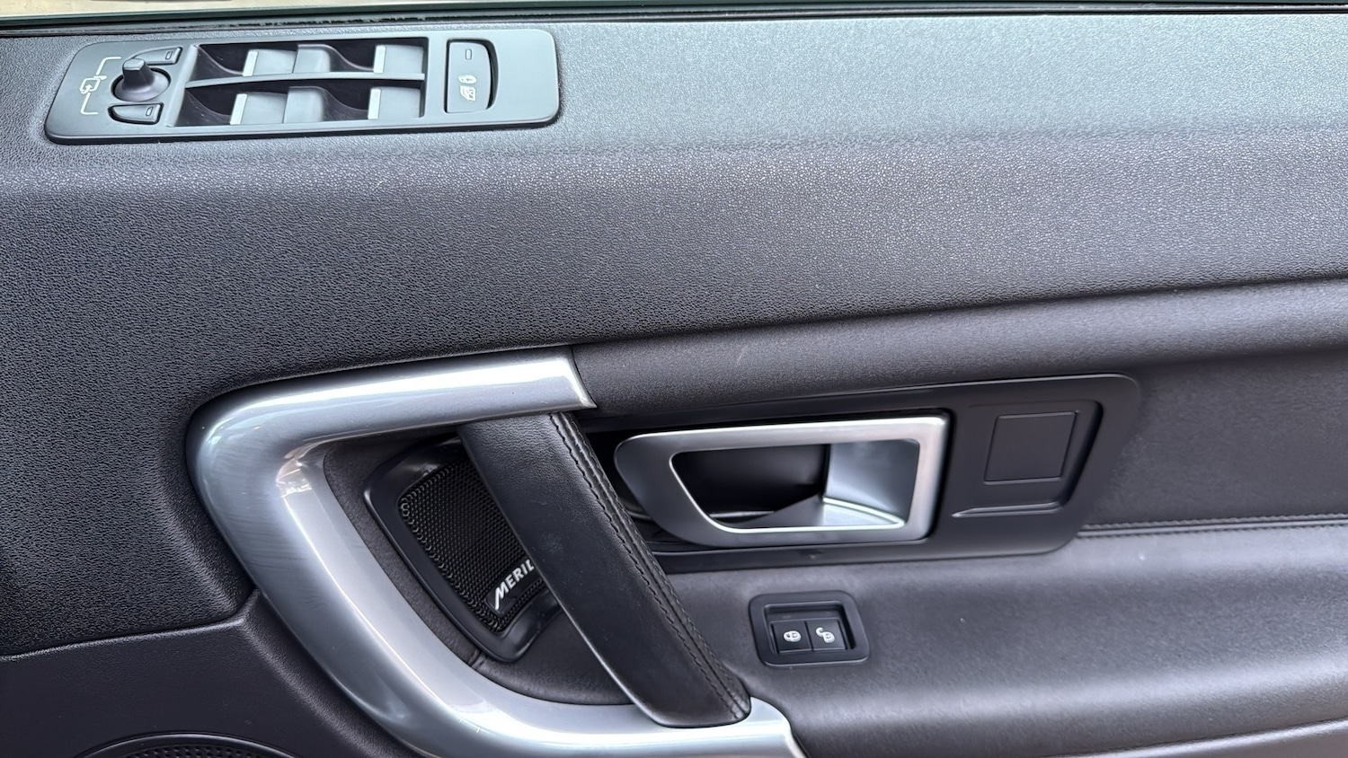 Used Land Rover Discovery Sport 2019 for sale - 76557814: Photo 11