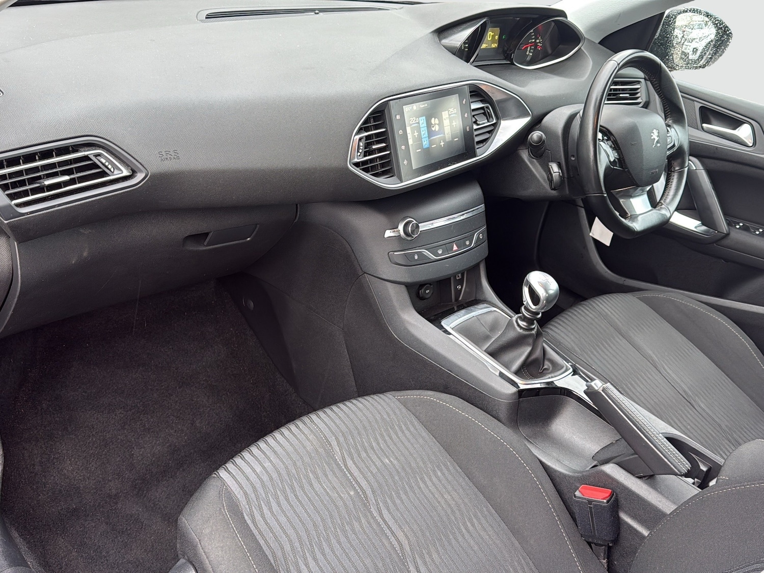 Used Peugeot 308 2016 for sale - 77981431: Photo 13