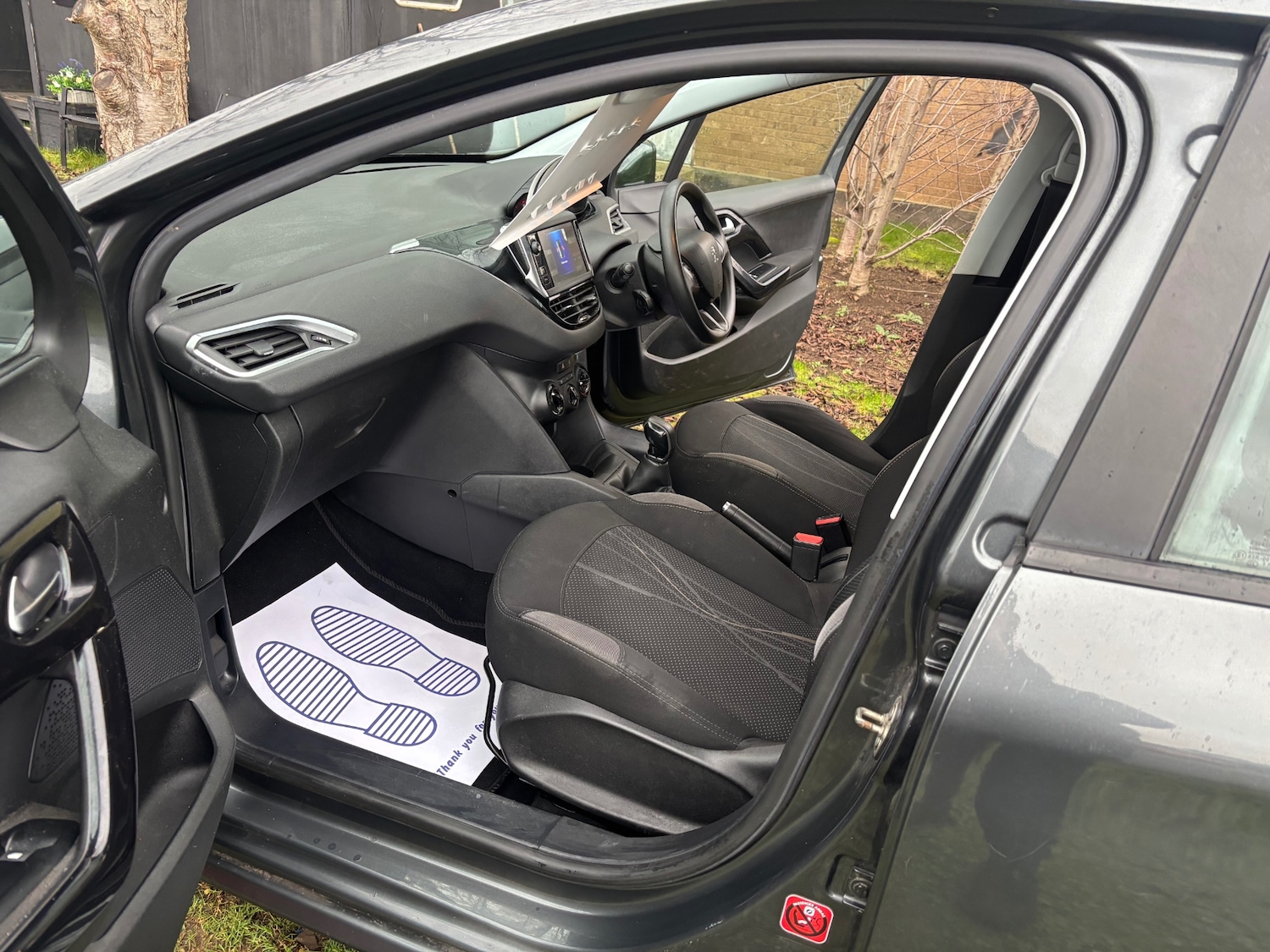 Used Peugeot 208 2013 for sale - 77275141: Photo 10