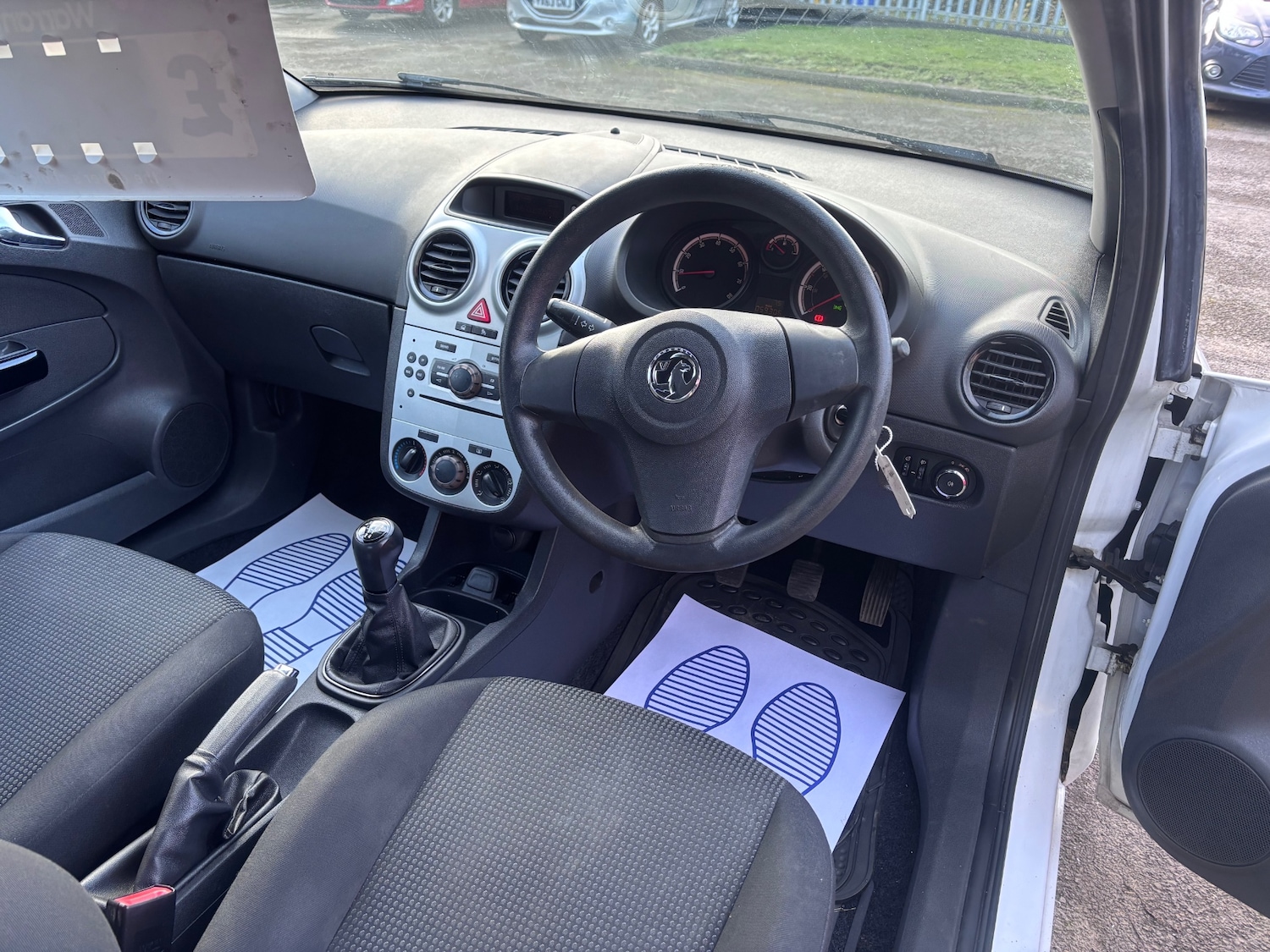 Used Vauxhall Corsa 2012 for sale - 77572669: Photo 7