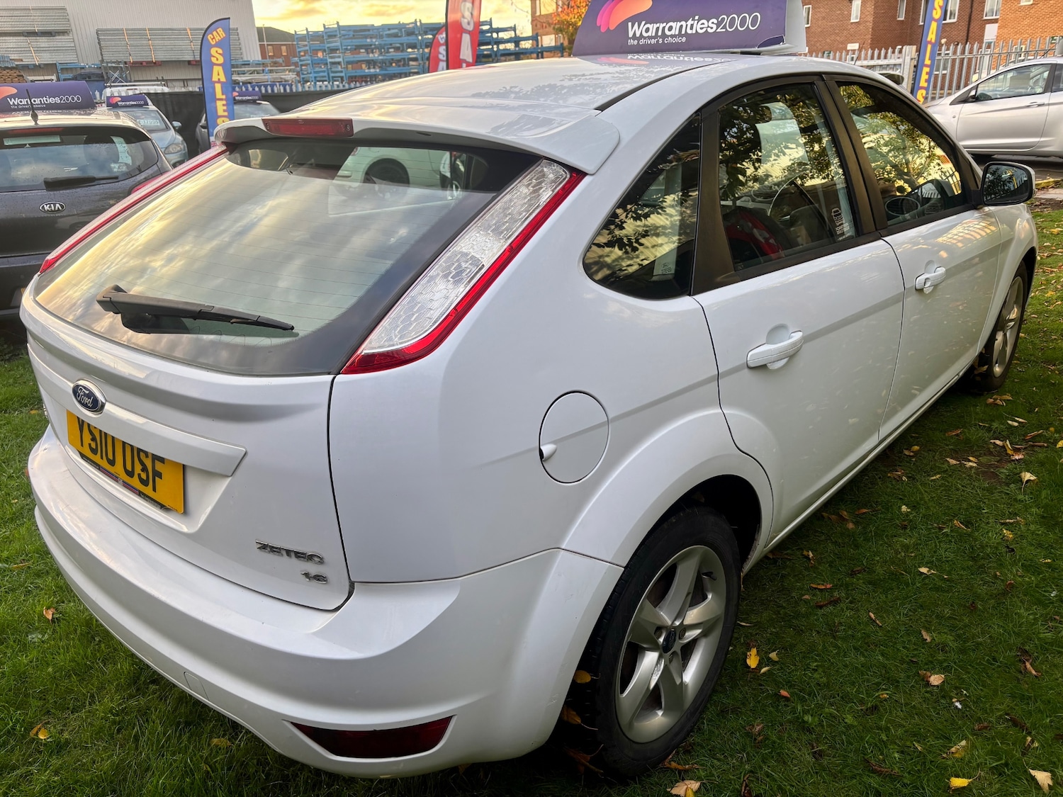 Used Ford Focus 2010 for sale - 76347445: Photo 4