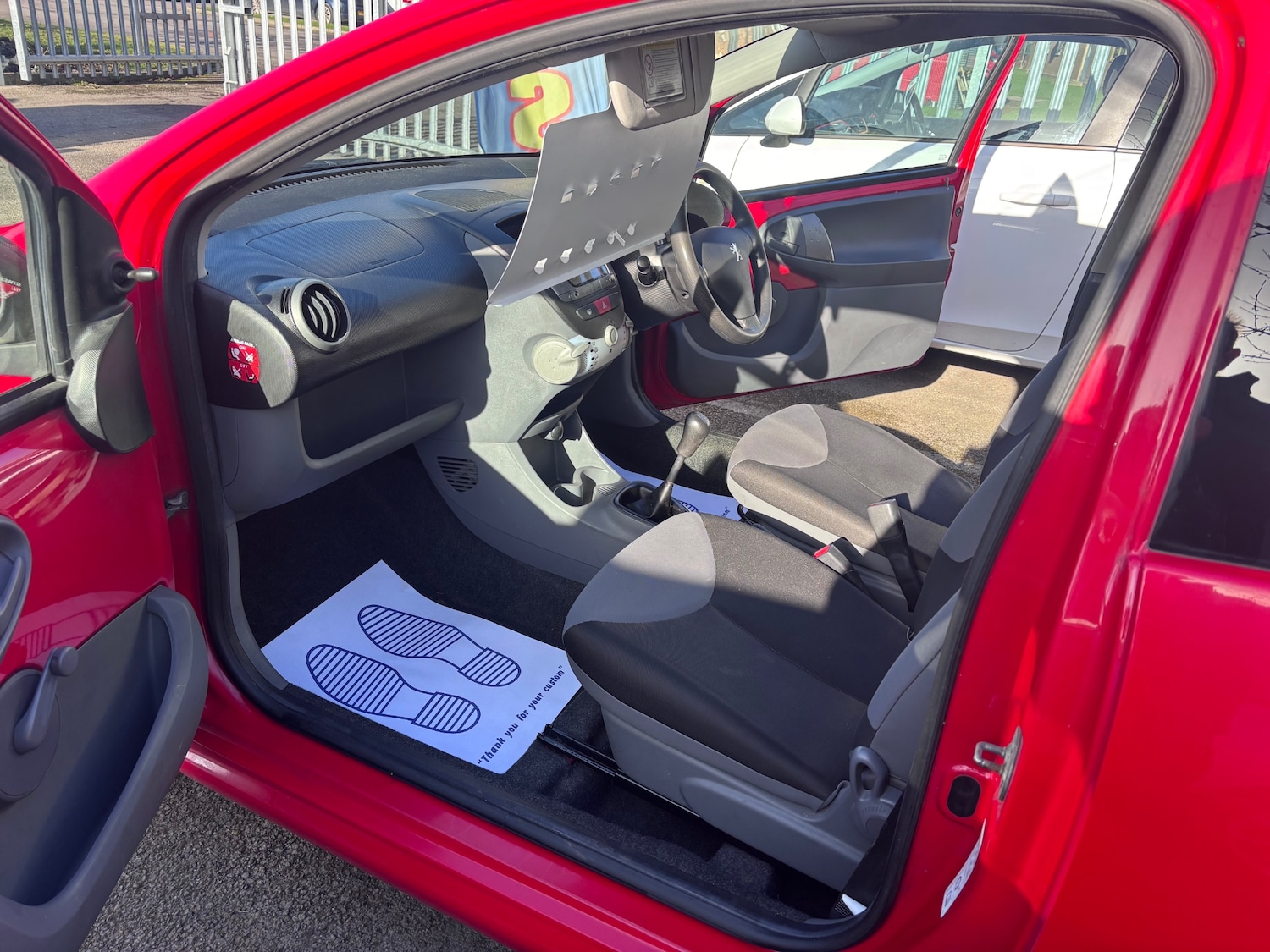 Used Peugeot 107 2011 for sale - 77591860: Photo 11