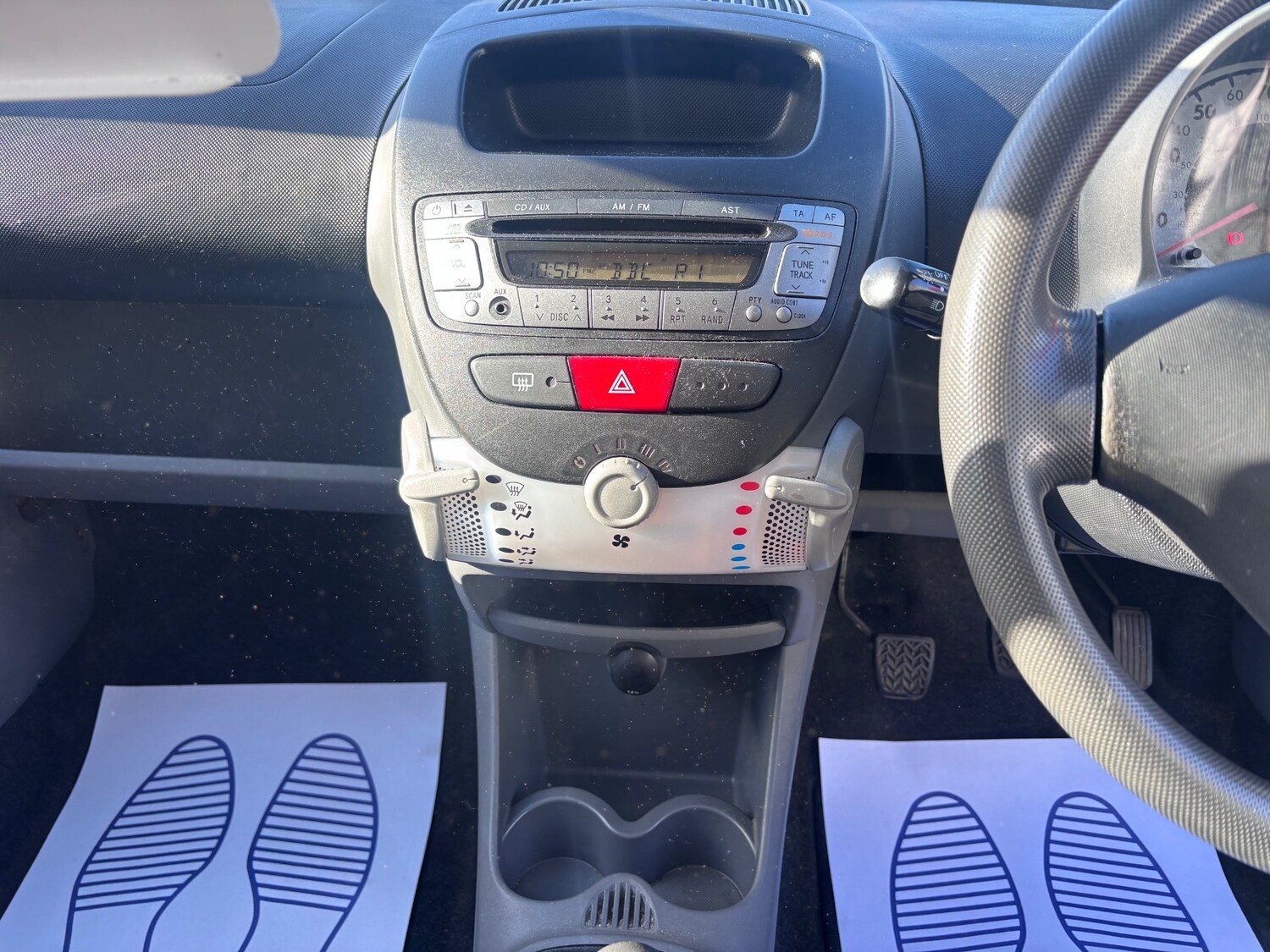 Used Peugeot 107 2011 for sale - 77591860: Photo 8