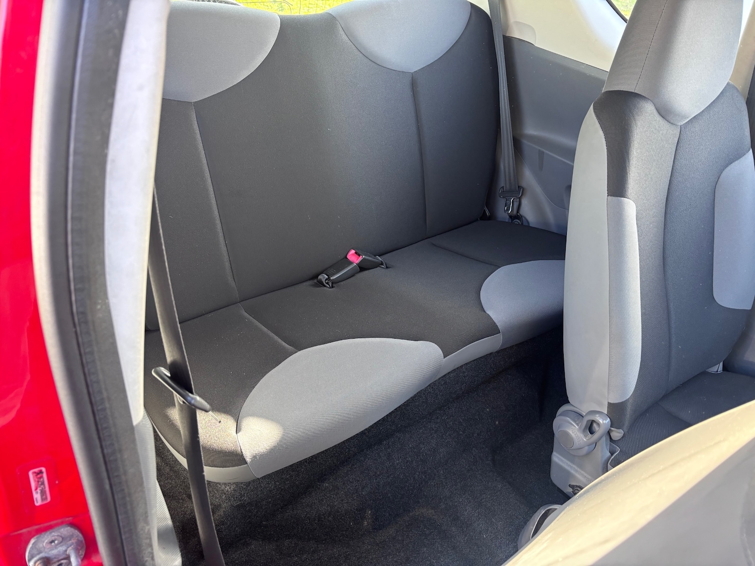 Used Peugeot 107 2011 for sale - 77591860: Photo 9