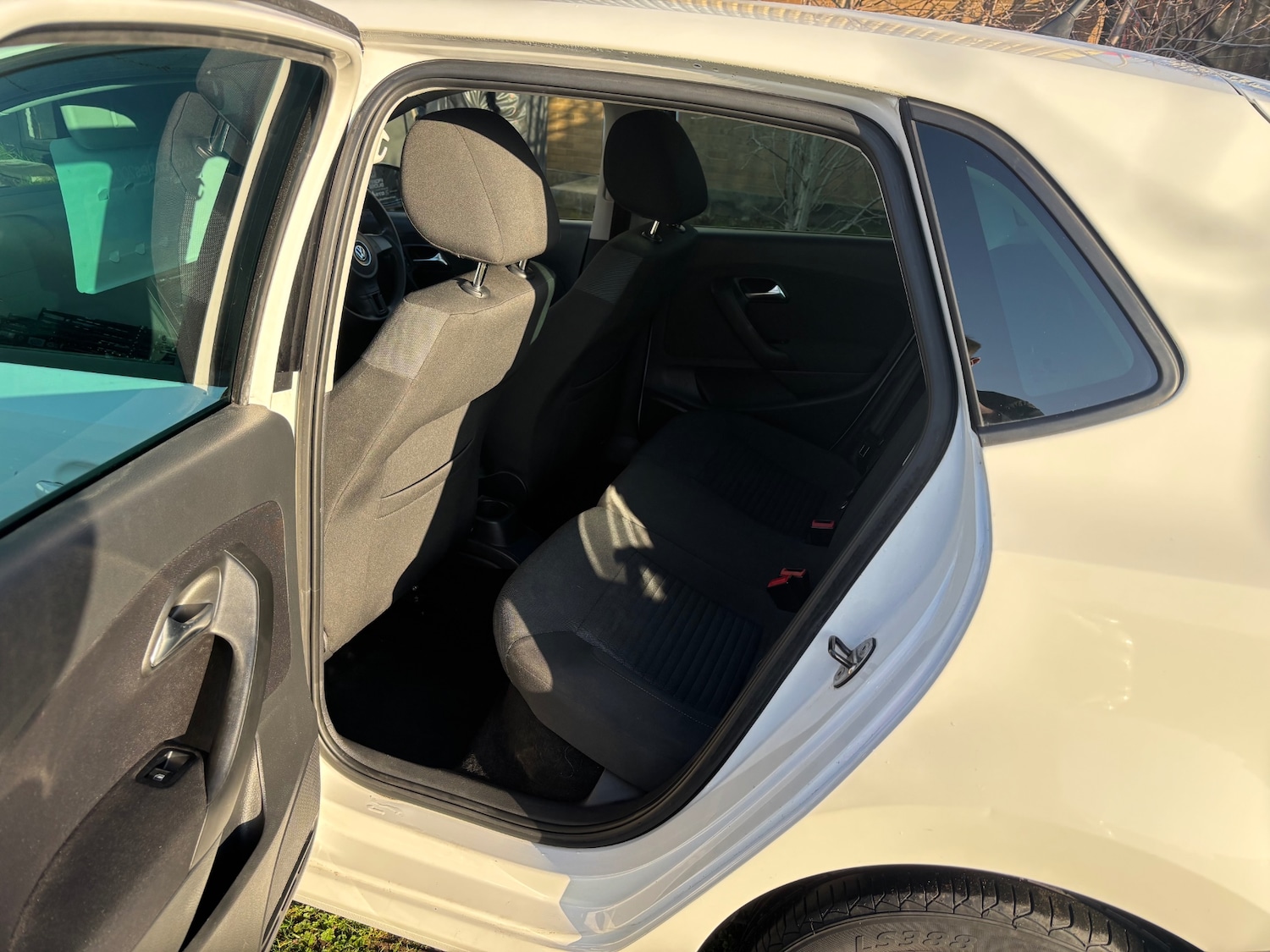 Used Volkswagen Polo 2012 for sale - 77015206: Photo 11