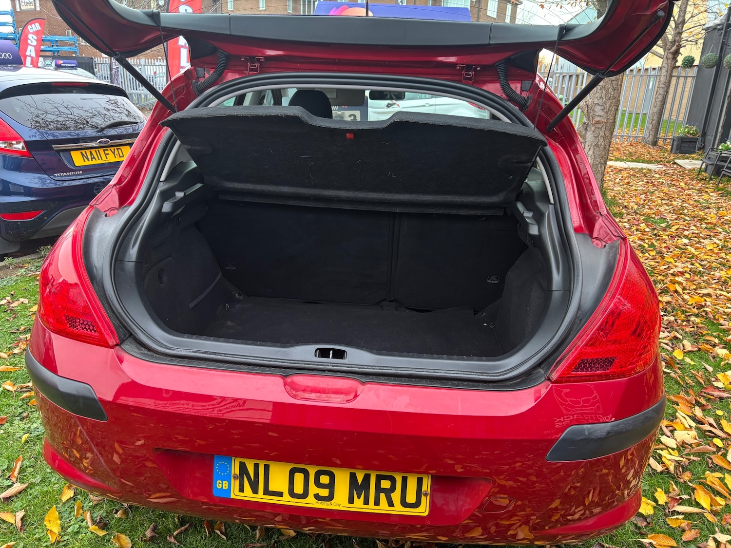 Used Peugeot 308 2009 for sale - 76536891: Photo 6