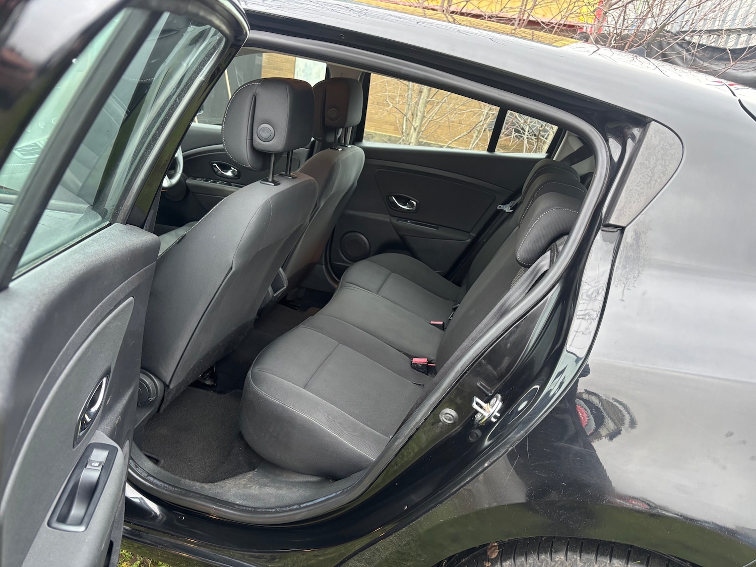 Used Renault Megane 2012 for sale - 77330312: Photo 11