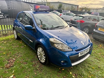Used Renault Clio 2010 for sale - 76426494: Photo