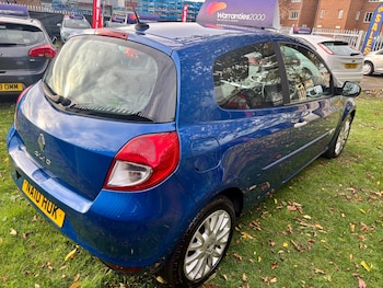 Used Renault Clio 2010 for sale - 76426494: Photo