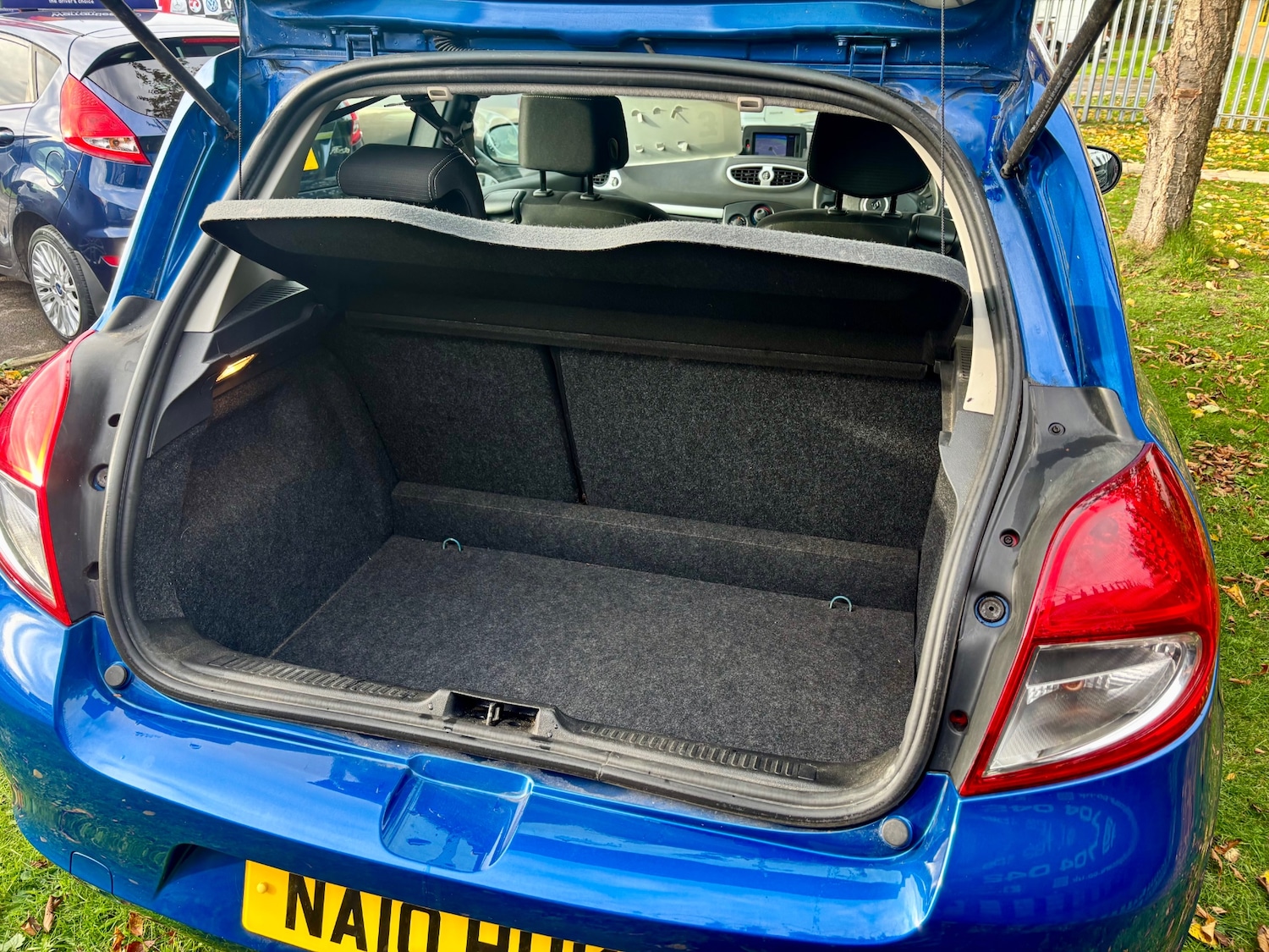 Used Renault Clio 2010 for sale - 76426494: Photo 6