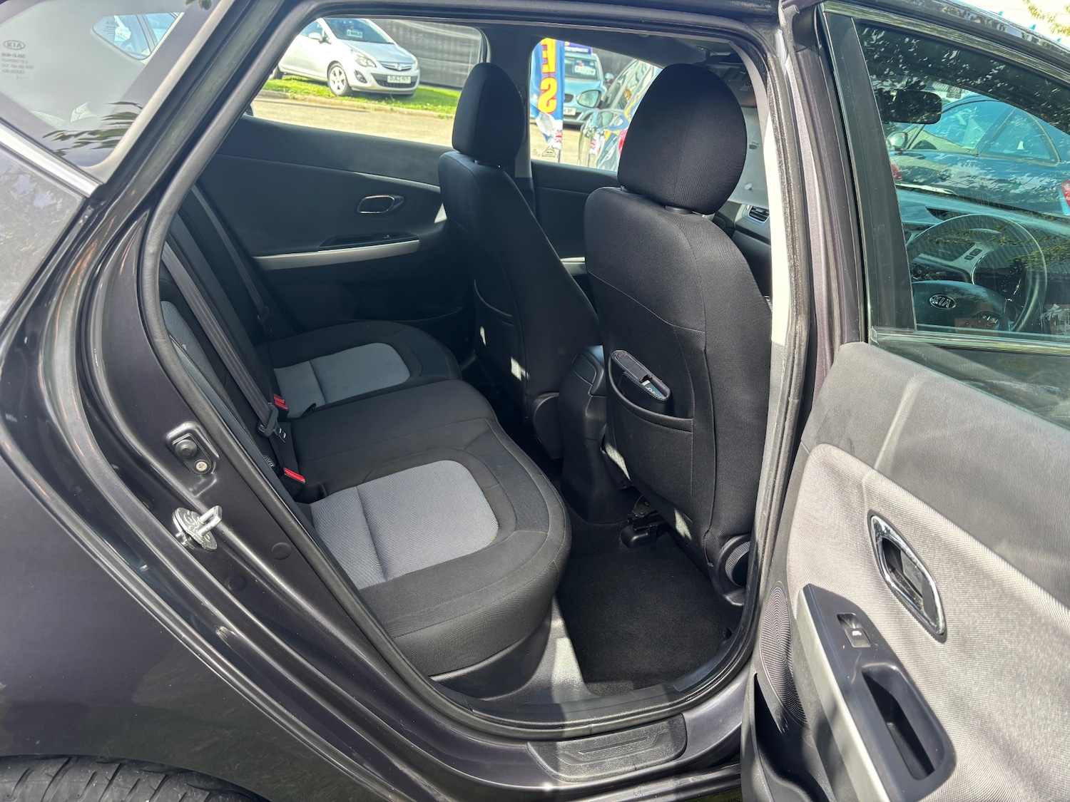 Used Kia Ceed 2013 for sale - 75997989: Photo 9