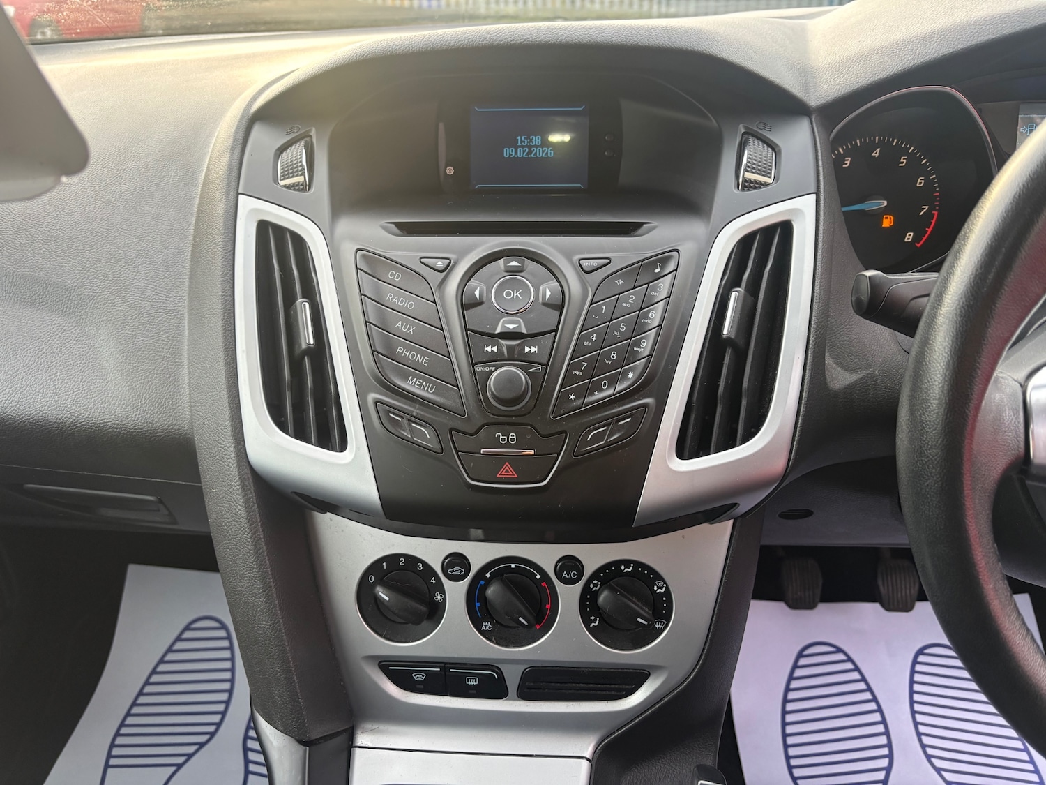 Used Ford Focus 2011 for sale - 77494940: Photo 8