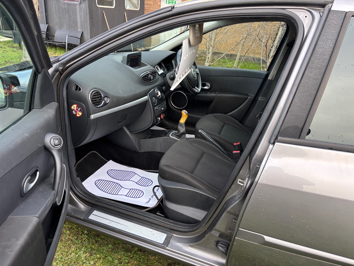 Used Renault Clio 2010 for sale - 77210084: Photo 12