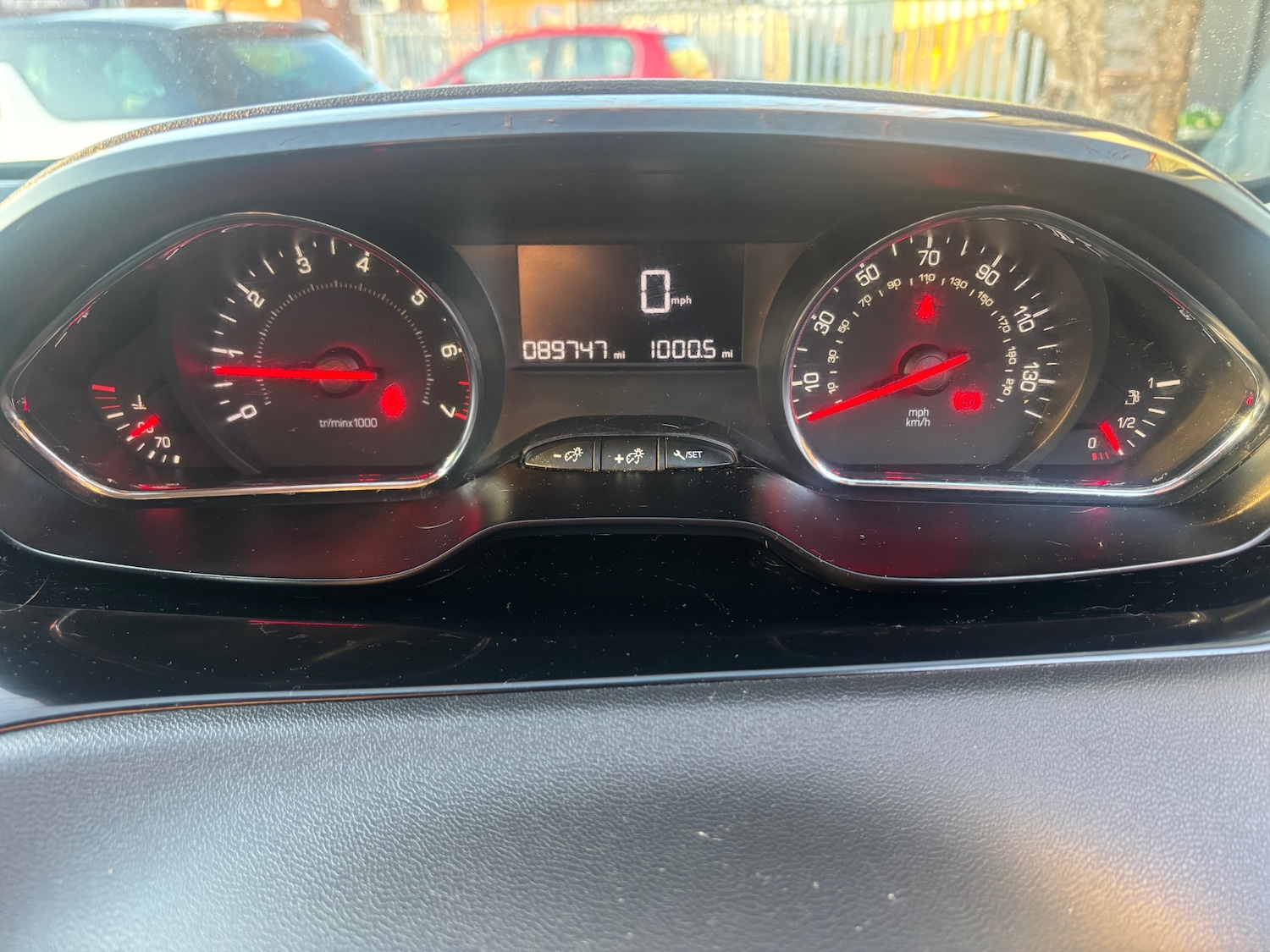 Used Peugeot 208 2013 for sale - 77228539: Photo 7