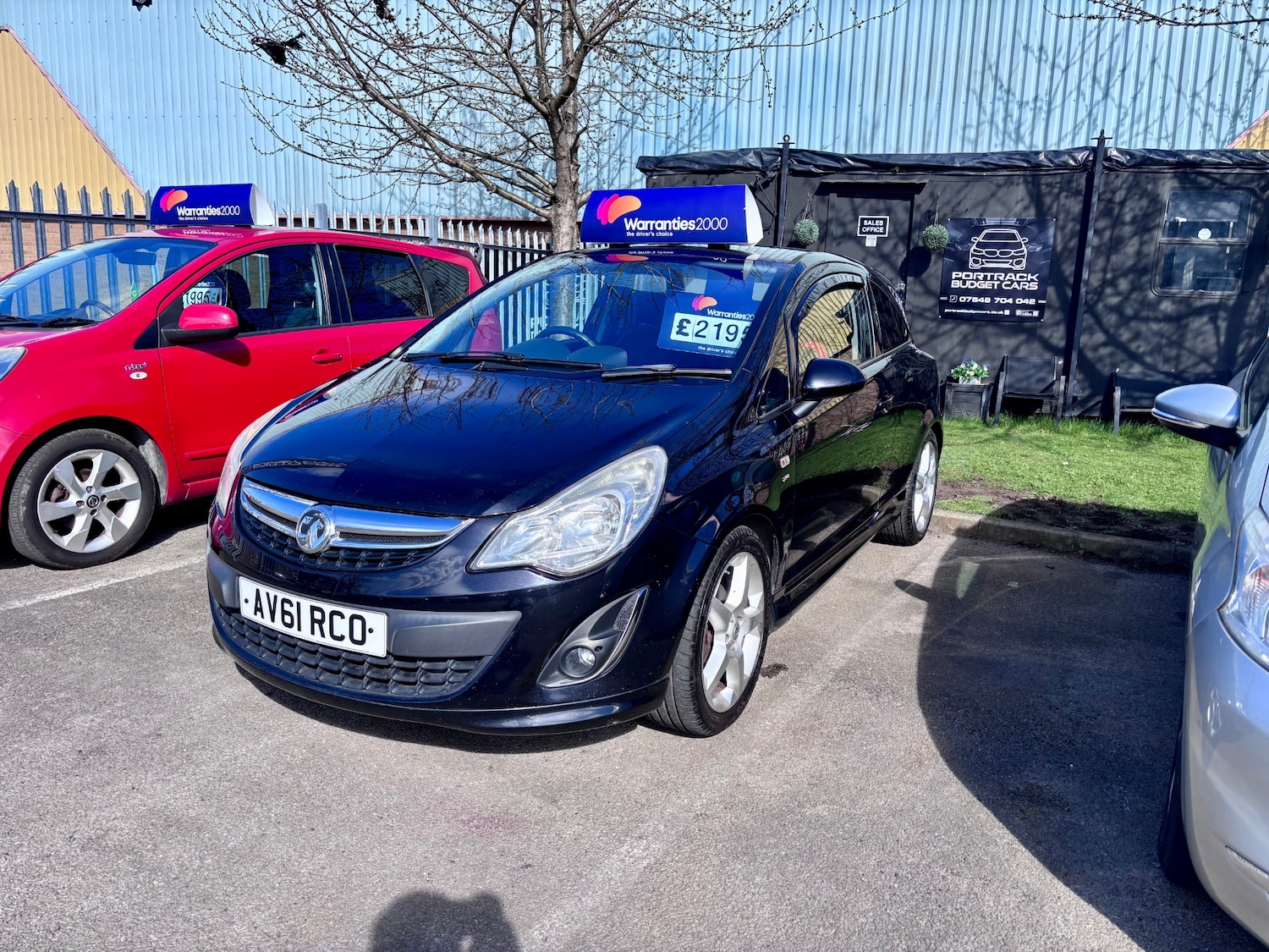 Used Vauxhall Corsa 2011 for sale - 78031987: Photo 2