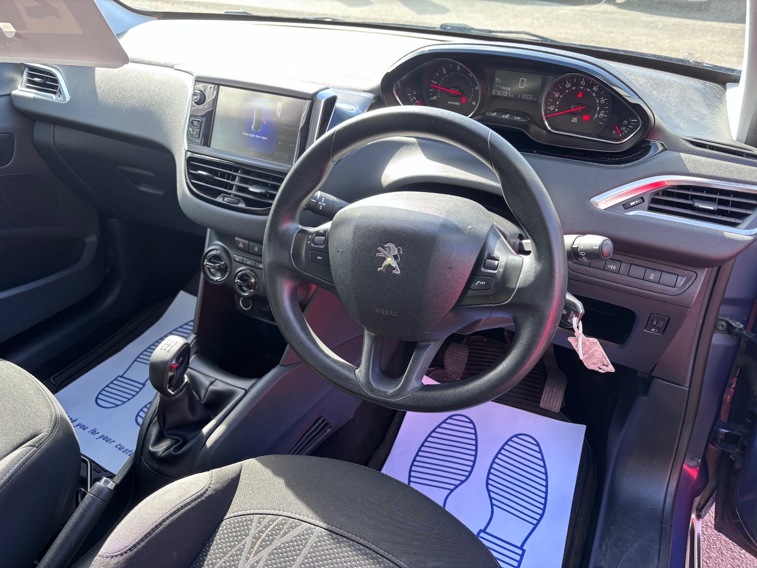 Used Peugeot 208 2013 for sale - 78031948: Photo 7