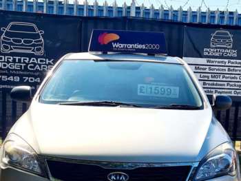 2011 (61) - 1.4 1 5dr