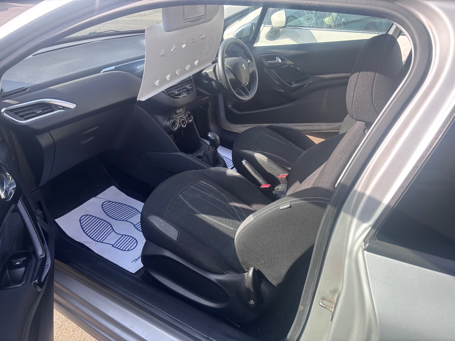 Used Peugeot 208 2013 for sale - 78014841: Photo 11